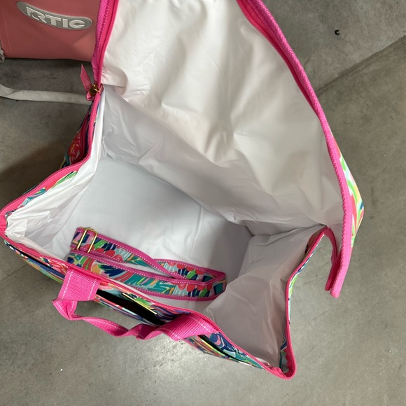 Lily Pulitzer travel ice chest - Picture 5 of 6